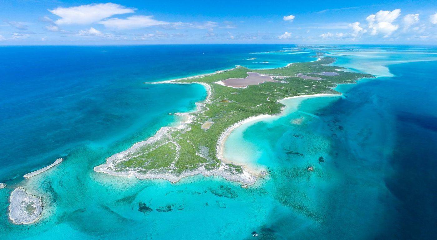 Billionaire Owned Private Islands 9 Luxurious Retreats And Secluded Havens